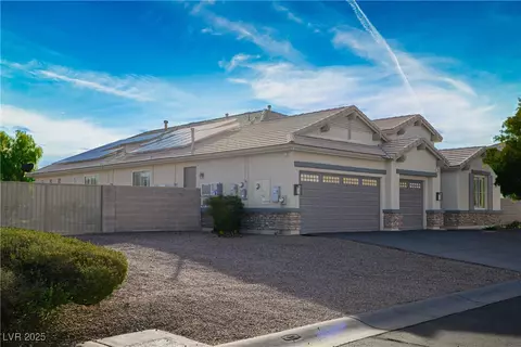 6145 Smarty Jones Ave, Las Vegas, NV 89131