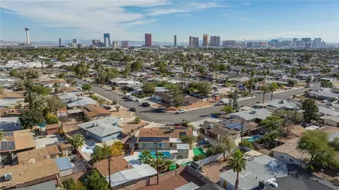 4308 El Cederal Ave, Las Vegas, NV 89102