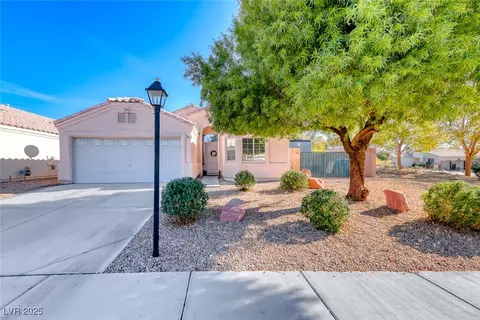 7630 Morning Lake Dr, Las Vegas, NV 89131