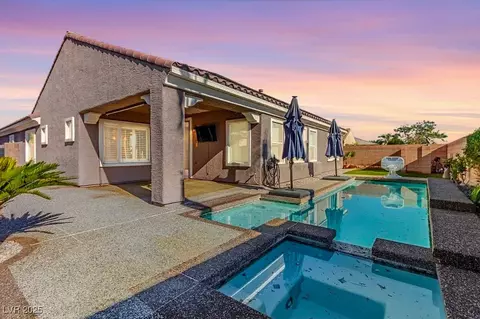 7301 Royal Melbourne Dr, Las Vegas, NV 89131