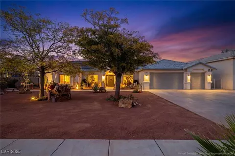 5831 Rebecca Rd, Las Vegas, NV 89130