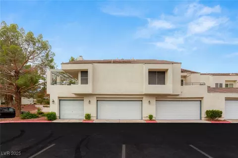 2757 Lodestone Dr, Las Vegas, NV 89117
