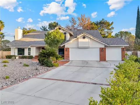 2940 Crystal Bay Dr, Las Vegas, NV 89117