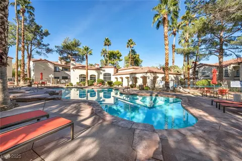 2975 Bluegrass Ln #1421, Henderson, NV 89074