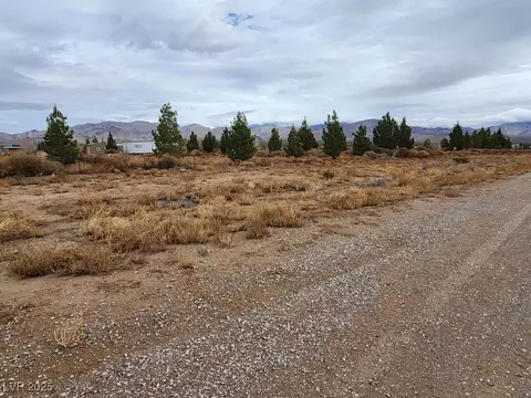 1718 Woods Ave, Sandy Valley, NV 89019