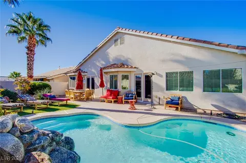 5106 Stone Cove St, North Las Vegas, NV 89081