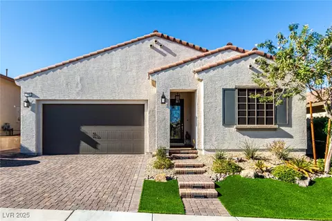 685 Sunray Park St, Henderson, NV 89011
