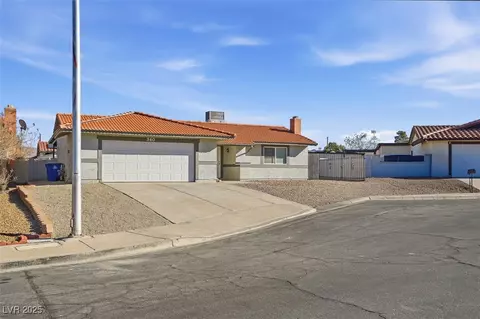 340 Tangerine Ct, Henderson, NV 89015