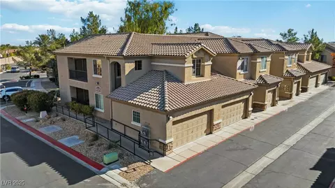 4685 Apulia Dr #201, North Las Vegas, NV 89084