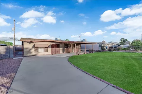 3158 Palmdale St, Las Vegas, NV 89121