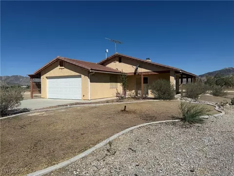 3090 N Woodchips Rd, Pahrump, NV 89060