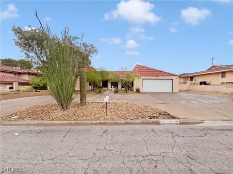 415 Blackridge Rd, Henderson, NV 89015