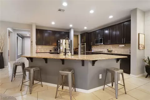 3221 Mist Effect Ave, Henderson, NV 89044
