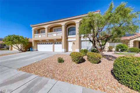 602 Staghorn Pass Ave, Las Vegas, NV 89183