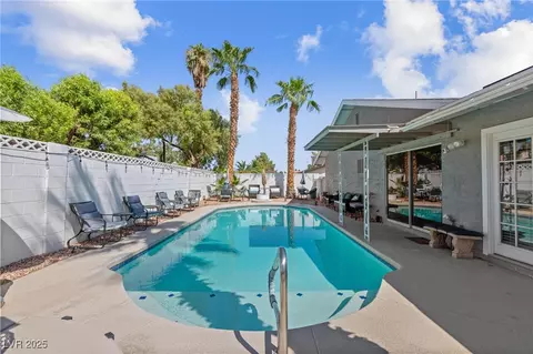 3673 Castille St, Las Vegas, NV 89121