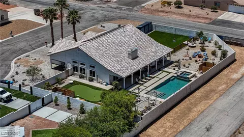 3890 Quadrel St, Las Vegas, NV 89129