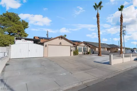 5286 Treasure Ave, Las Vegas, NV 89122