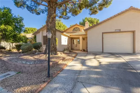 5236 Las Cruces Dr, Las Vegas, NV 89130