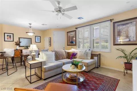 11410 Belmont Lake Dr #102, Las Vegas, NV 89135