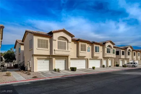 4940 Black Bear Rd #202, Las Vegas, NV 89149
