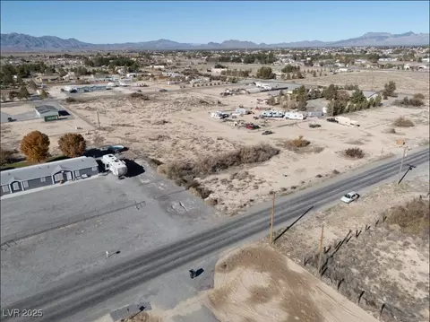 4620 Vicki Ann Rd, Pahrump, NV 89048