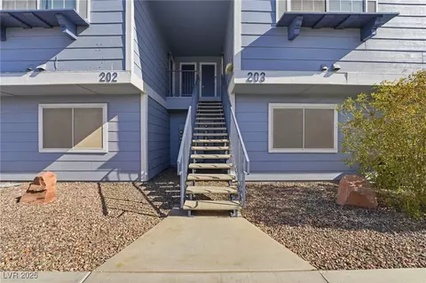 5330 Portavilla Ct #203, Las Vegas, NV 89122