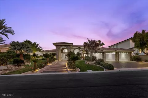 5070 Scenic Ridge Dr, Las Vegas, NV 89148