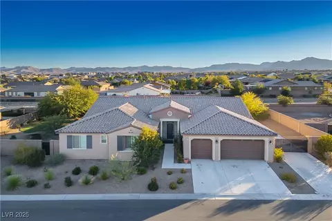 8243 Twin Rock Ct, Las Vegas, NV 89113