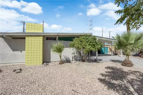 3223 Sundown Dr, Las Vegas, NV 89169