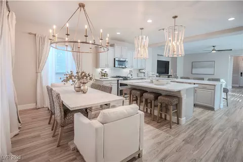 2109 Lone Desert St, Las Vegas, NV 89135