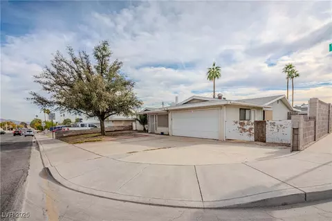 5325 Doe Ave, Las Vegas, NV 89146