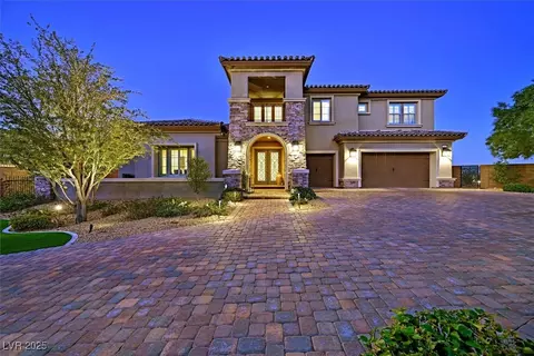 2 Olympia Outlook Dr, Las Vegas, NV 89141