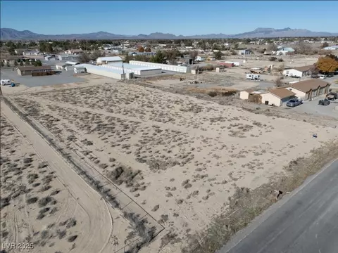 4730 Jackie St, Pahrump, NV 89048