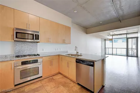 353 E Bonneville Ave #503, Las Vegas, NV 89101