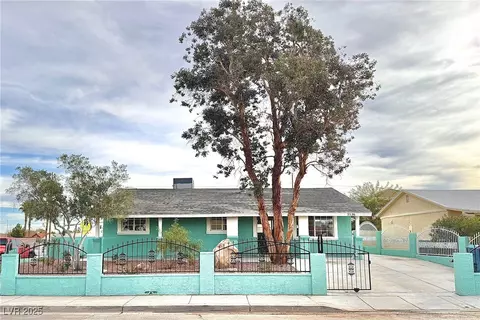 3536 Orvis St, North Las Vegas, NV 89030