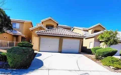 8072 Cimarron Ridge Dr #201, Las Vegas, NV 89128