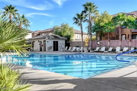 6250 W Arby Ave #125, Las Vegas, NV 89118