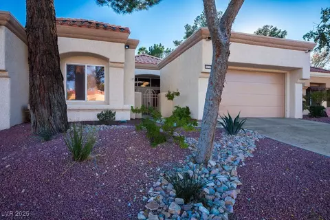9057 Gemstone Dr, Las Vegas, NV 89134