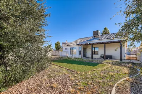 Exterior - 908 Dodee Ct, Henderson, NV 89015 photo 4 of 5