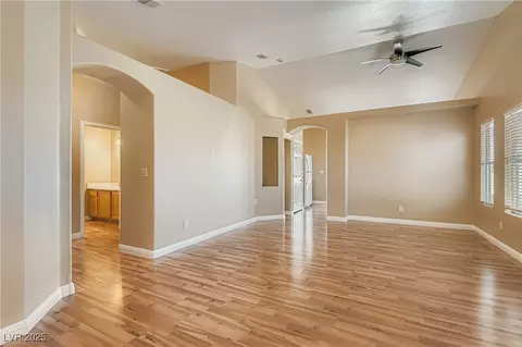Living - 908 Dodee Ct, Henderson, NV 89015 photo 2 of 6