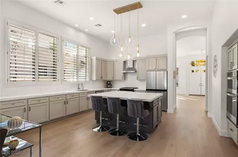 2032 Scarlet Rose Dr, Las Vegas, NV 89134