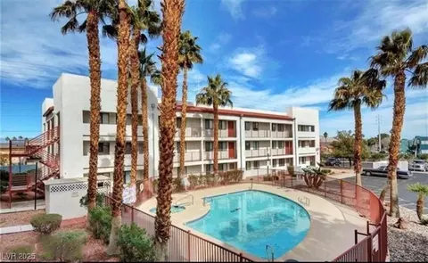 1361 E University Ave #209, Las Vegas, NV 89119