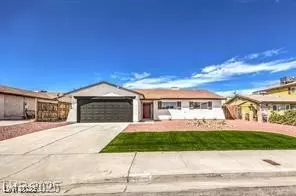 1700 Breezewood Dr, Las Vegas, NV 89108