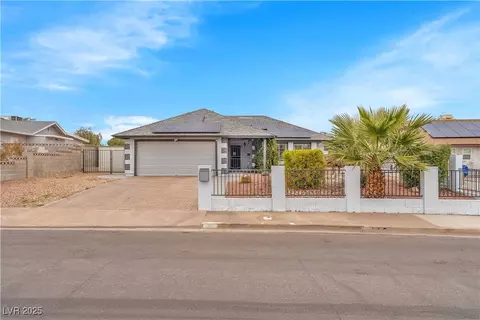 417 E Rolly St, Henderson, NV 89011