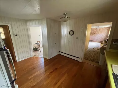 Entry Way - 736 Avenue G, Ely, NV 89301 photo 2 of 3