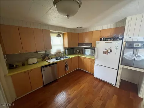 Kitchen - 736 Avenue G, Ely, NV 89301 photo 1 of 1