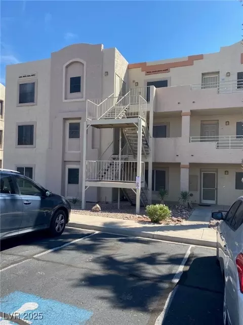 2004 Mesquite Ln #201, Laughlin, NV 89029