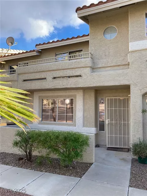 2208 Rugged Mesa Dr, Laughlin, NV 89029
