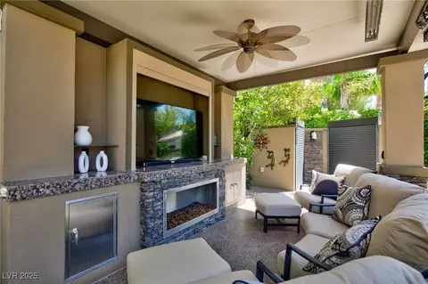 8175 Arville St #88, Las Vegas, NV 89139