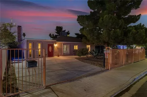 1905 Franklin Ave, Las Vegas, NV 89104